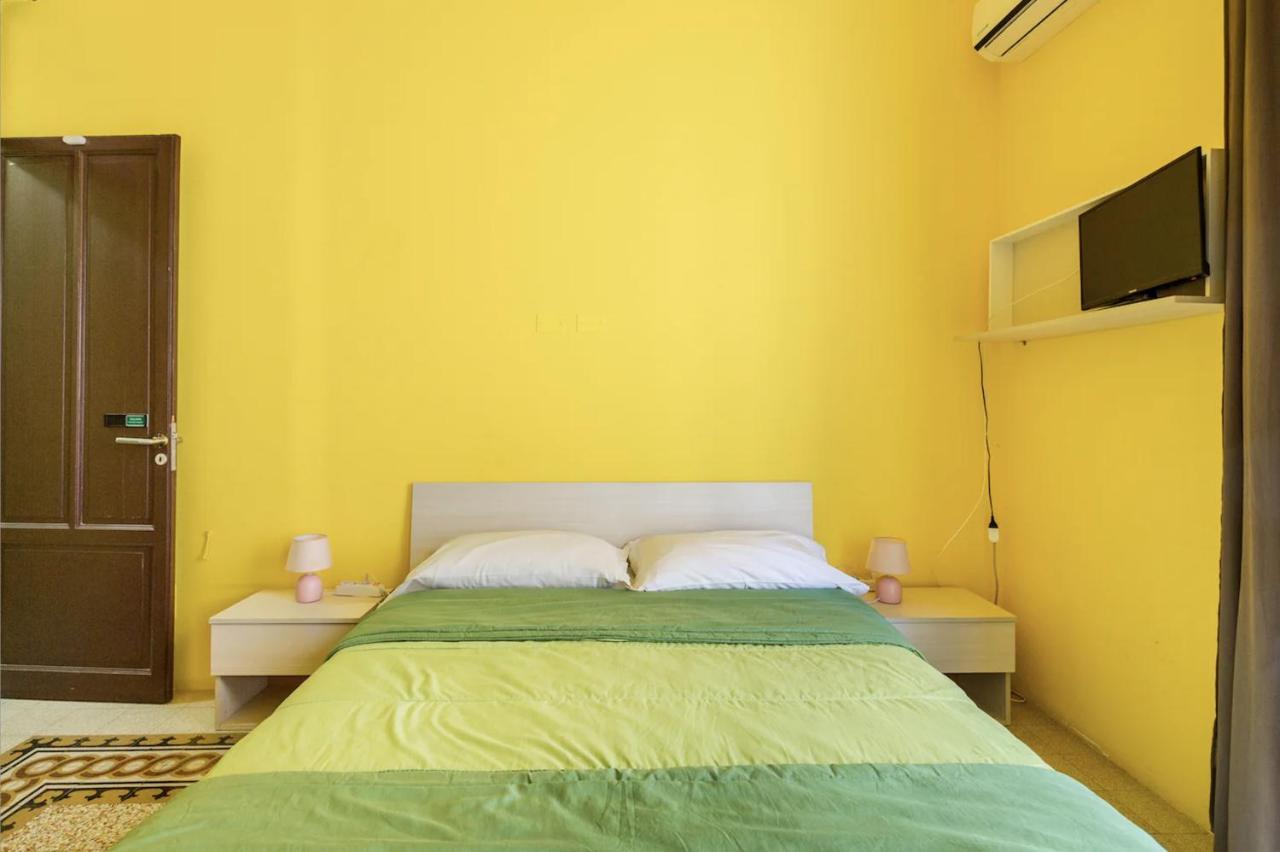 Boheme Bed & Breakfast *